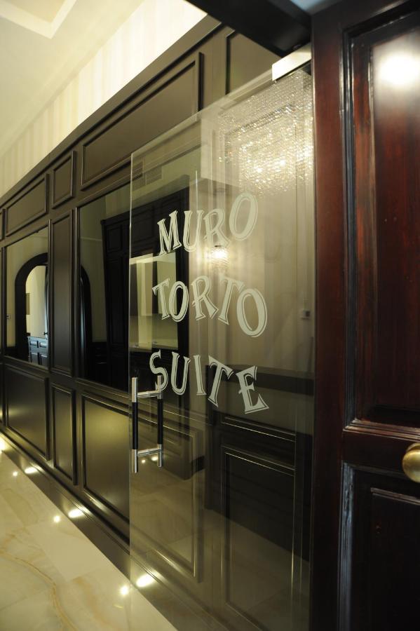 Muro Torto Suite - Struttura Sanificata Giornalmente Con Ozono E Prodotti Specifici Conformi Al Decalogo Del Ministero Salute - Personale Sottoposto A Test Sierologico Periodicamente Foggia Exteriör bild